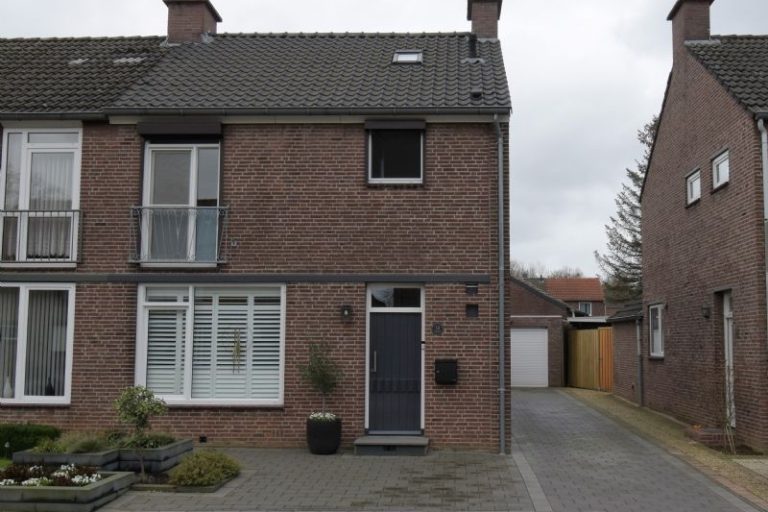 keulen-vastgoed-makelaar-simpelveld-heuvelland-parkstad-2-onder-1-kap-garage-ireneweg-14-nijswiller