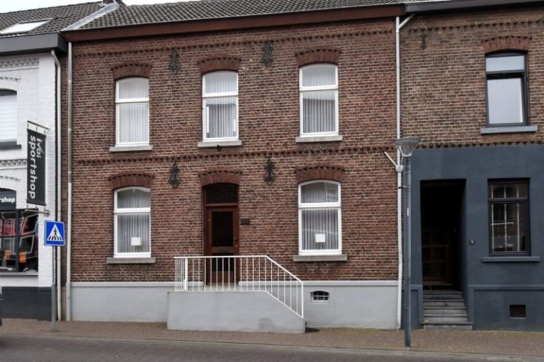 keulen-vastgoed-makelaar-simpelveld-heuvelland-parkstad-tussenwoning-kloosterstraat-27